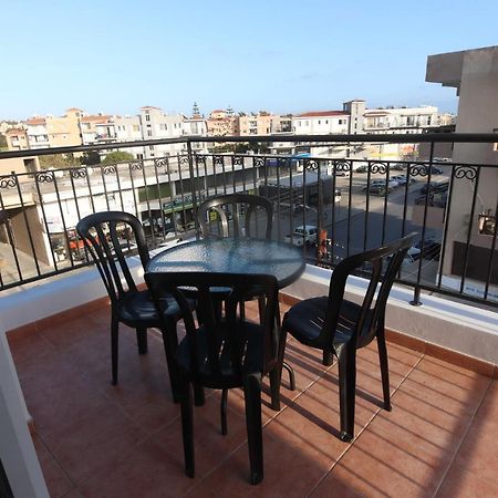 Amelia Two Bedroom Apartment - 202 Paphos Exteriör bild
