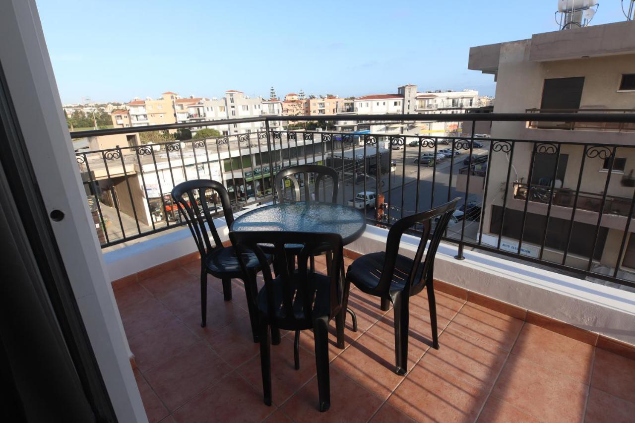 Amelia Two Bedroom Apartment - 202 Paphos Exteriör bild